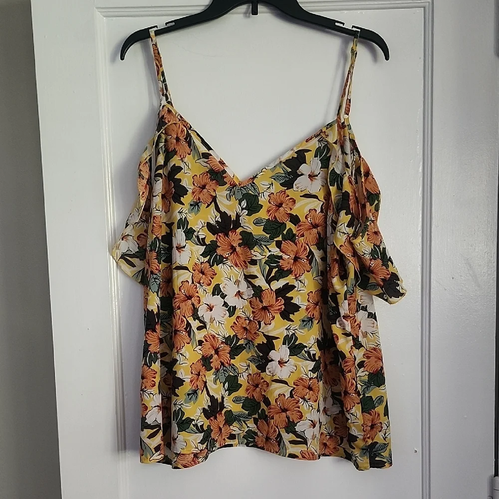 SHEIN Curve floral spaghetti strap tops with cold shoulder tops- 3 Available - Picture 4 of 13